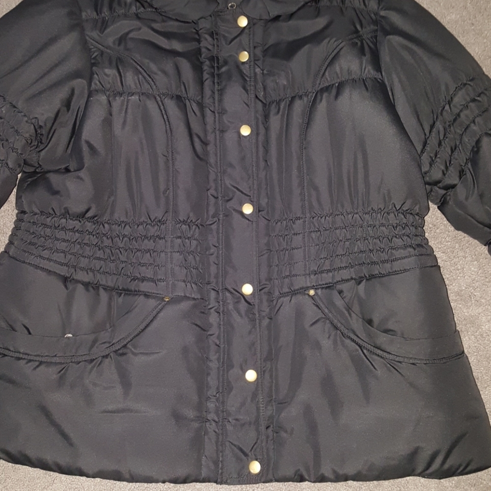 Coat - Picture 7 of 7